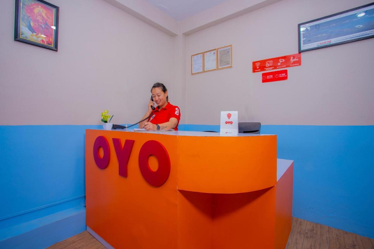 Oyo 319 Hotel Aalishan Дхуликхел Экстерьер фото